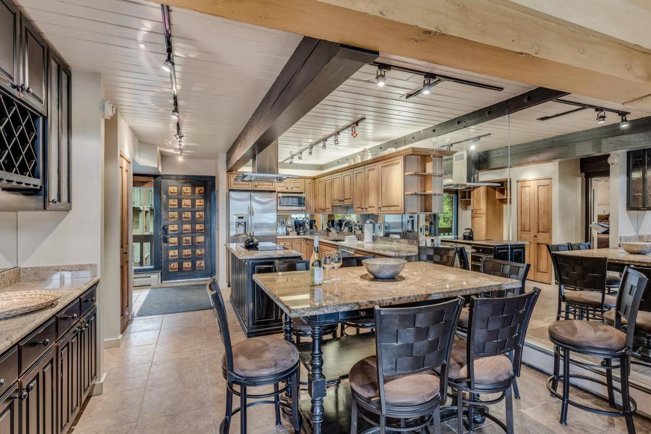Interlude Condominiums 3-Bedroom Unit 302 Snowmass Village Exterior foto